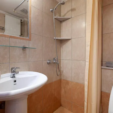 Mpalkoni Sti 3* Monemvasía