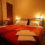 Mpalkoni Sti 4* Monemvasía