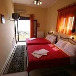 Konukevi Mpalkoni Sti 4*