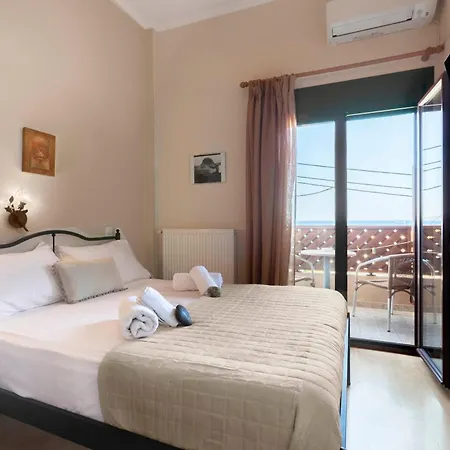 Mpalkoni Sti Monemvasia
