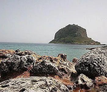 Mpalkoni Sti 4* Monemvasía