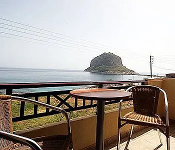 Mpalkoni Sti 4* Monemvasía