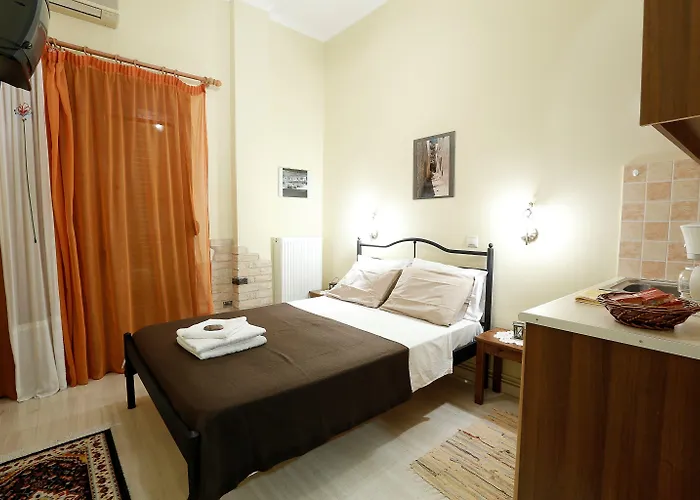 Mpalkoni Sti 3* Monemvasía